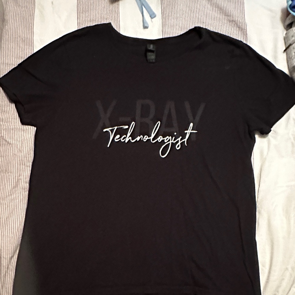 Gildan Black Short Sleeve Tee